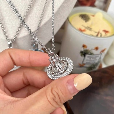 NL0032 SILVER Saturn Pendant Necklace - Sweet and Cool Fusion NL0032 SILVER Saturn Pendant Necklace - Sweet and Cool Fusion