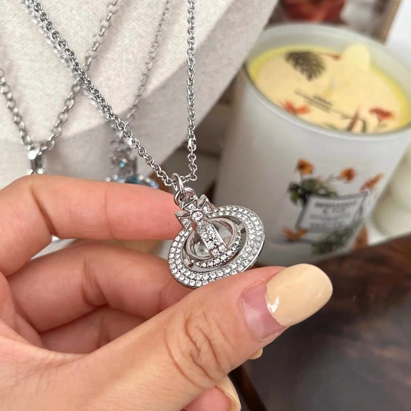 NL0032 SILVER Saturn Pendant Necklace - Sweet and Cool Fusion NL0032 SILVER Saturn Pendant Necklace - Sweet and Cool Fusion