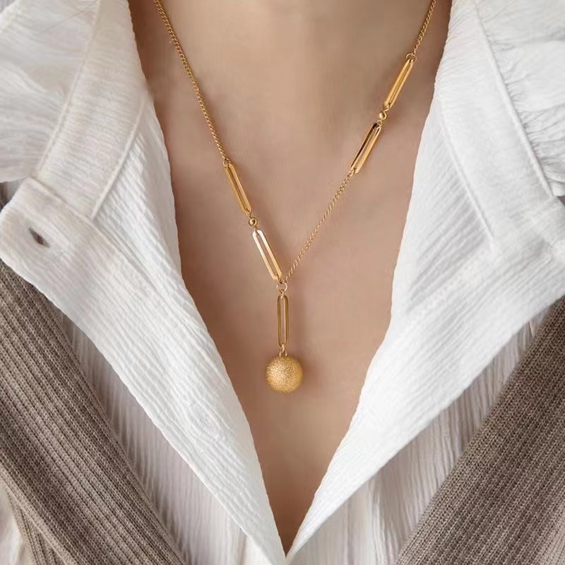 NL0039 GOLD Geometric Titanium Steel Necklace NL0039 GOLD Geometric Titanium Steel Necklace
