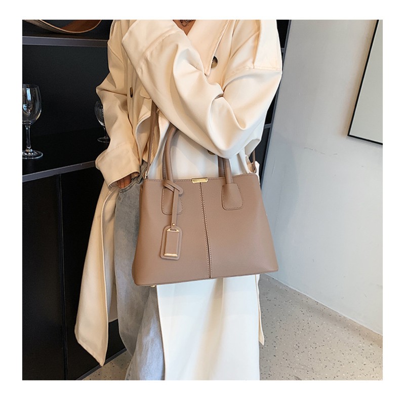 CT44933 COFFEE Stylish PU Leather Shoulder Bag for Daily Commute CT44933 COFFEE Stylish PU Leather Shoulder Bag for Daily Commute