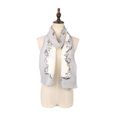 SF1569-WHITE Ripple Stripe Pattern Scarf