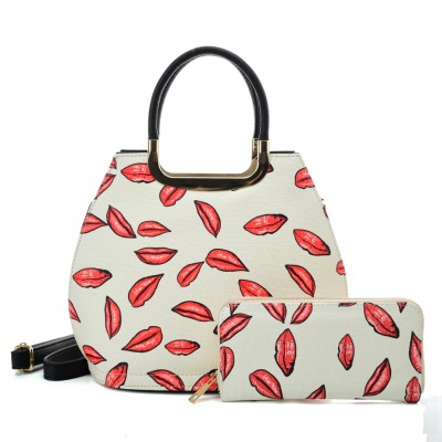VK2125 BEIGE - Simple Set Bag With Cute Lips And Special Handle Design