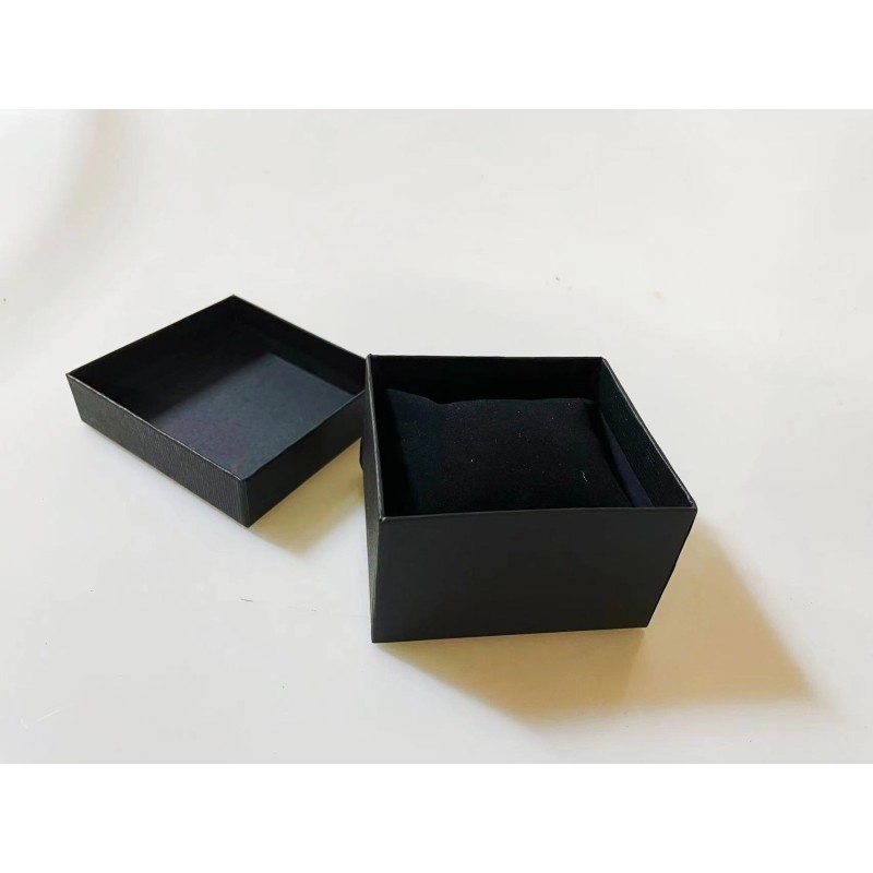 JE0018 Black Watch box *6pcs  (7.5*8*5.5cm)